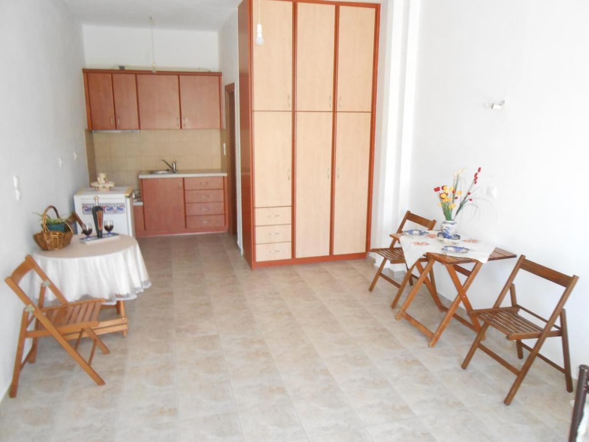 Chrysolithos Kerami Apartments Khalkíon Exteriör bild